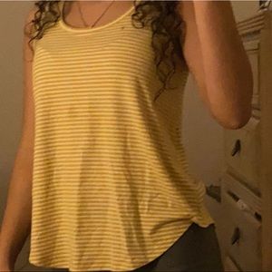 Dark yellowish tank